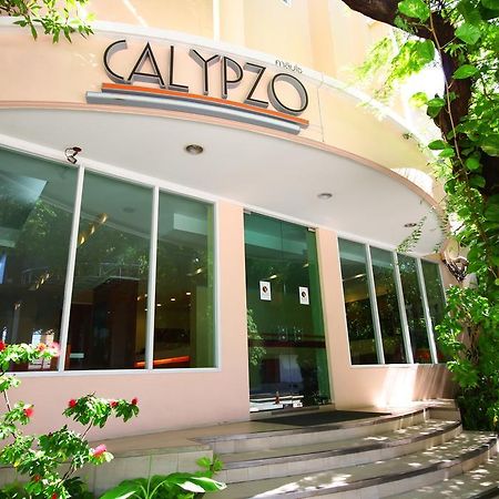 Hotel Calypzo Bangkok Exterior foto