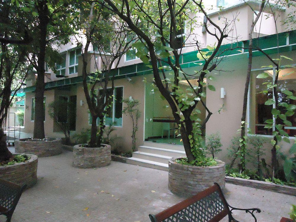 Hotel Calypzo Bangkok Exterior foto