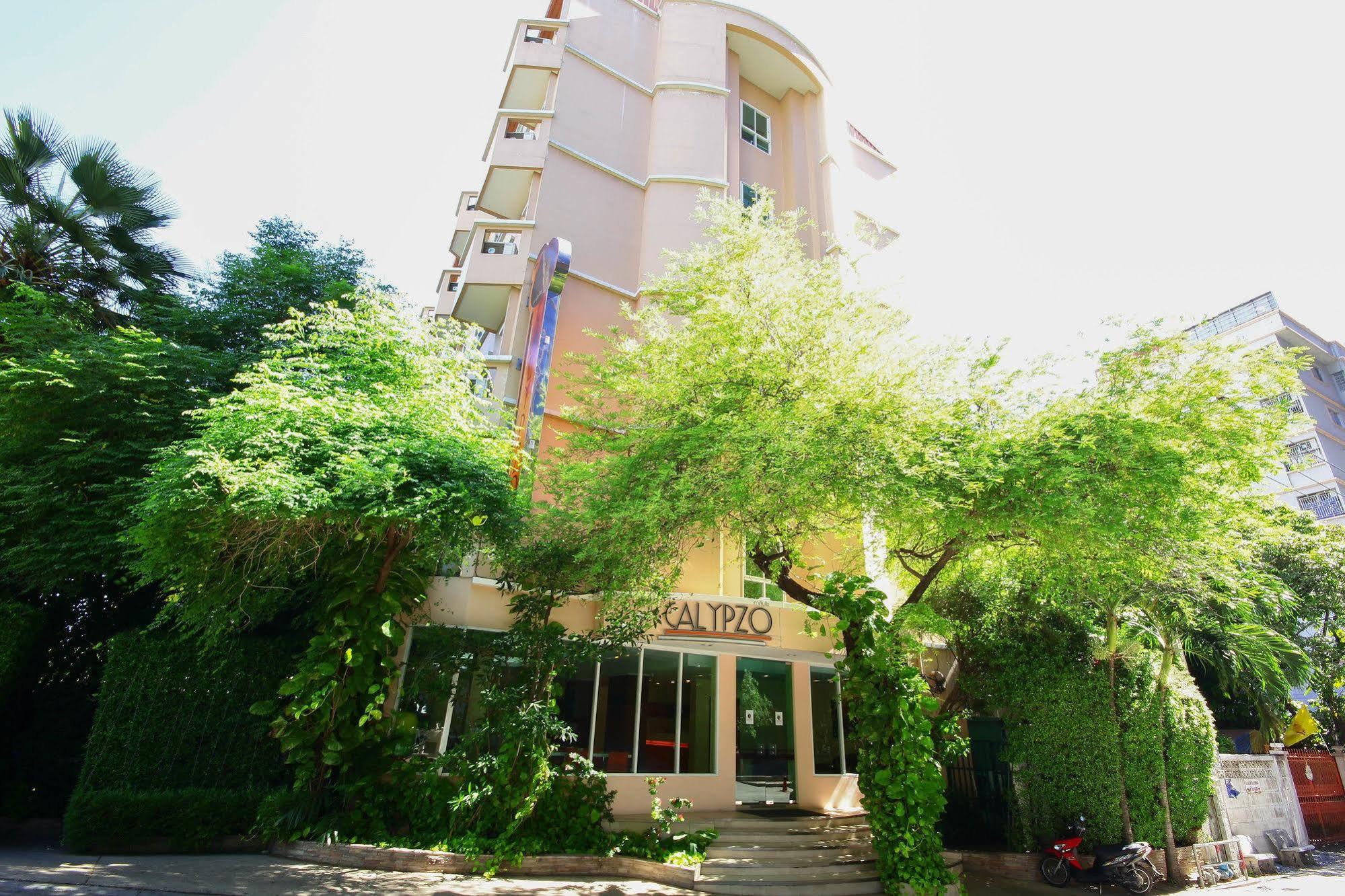 Hotel Calypzo Bangkok Exterior foto